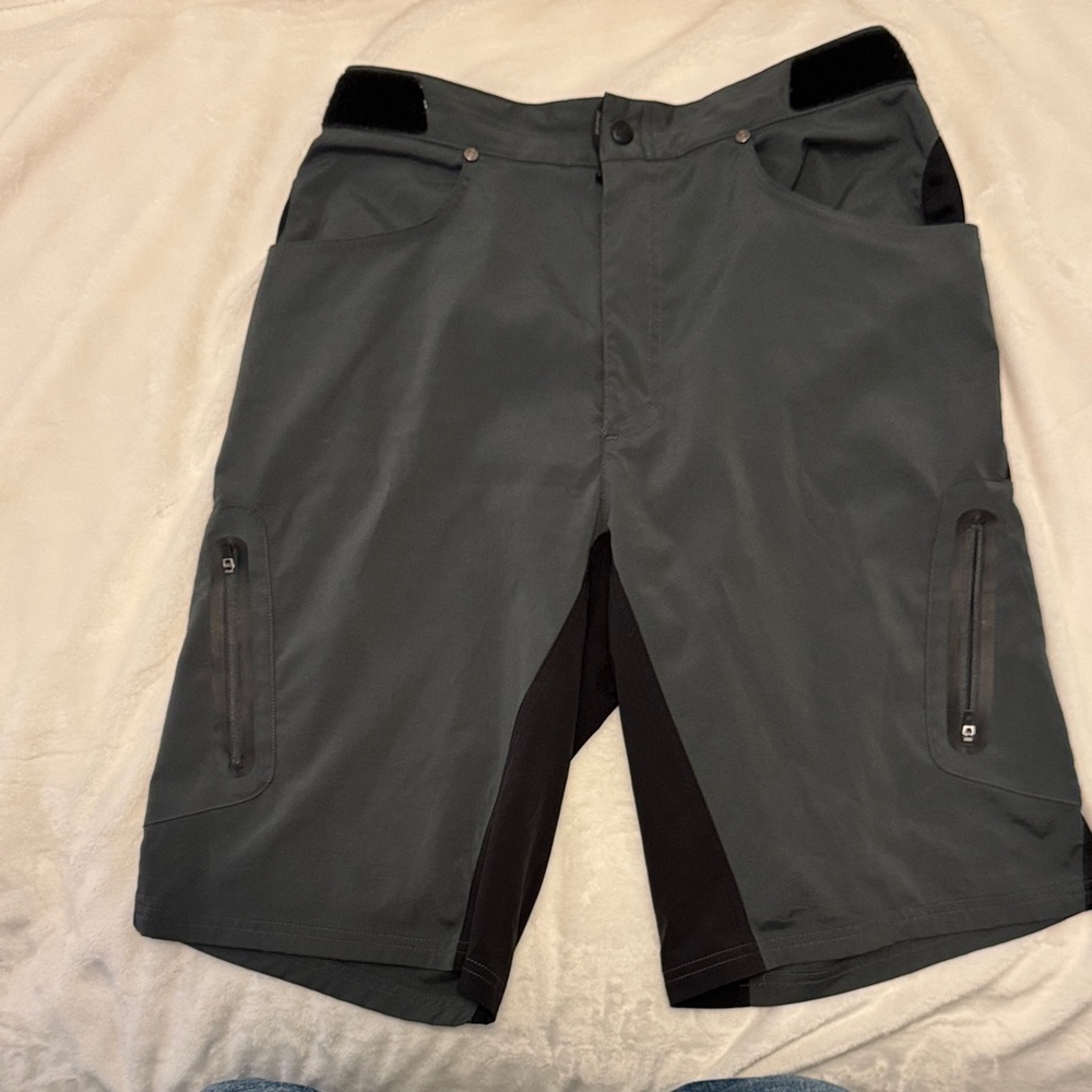 Men's Zoic Ether Charcoal Gray Bike Shorts with Black Padded Liner.